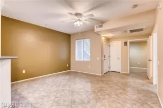 Photo #2: 2504730 Listing 