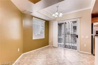 Photo #3: 2504730 Listing 