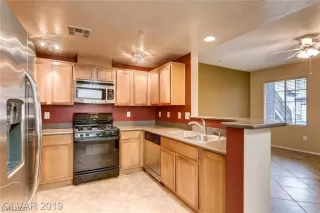 Photo #4: 2504730 Listing 