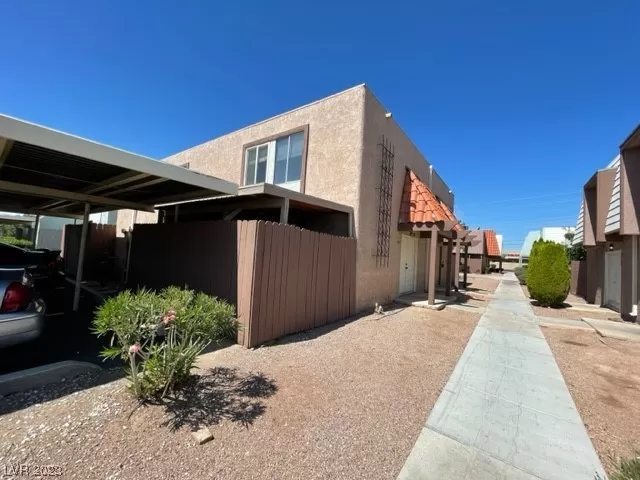 MLS: 2504747 Condo For Sale