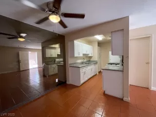 Photo #6: 2504747 Listing 