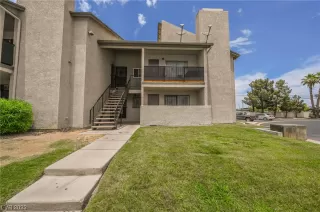 Photo #2: 2504817 Listing 