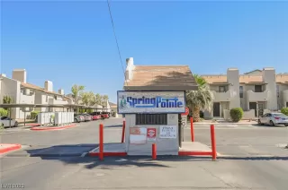 Photo #4: 2504817 Listing 