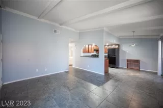 Photo #2: 2504818 Listing 