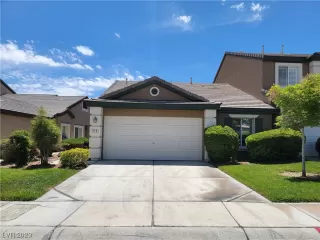 Photo #1: 2504944 Listing