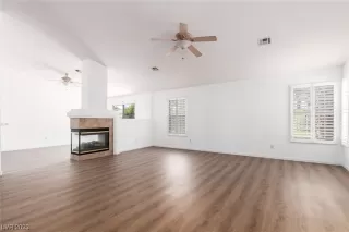 Photo #4: 2505013 Listing 