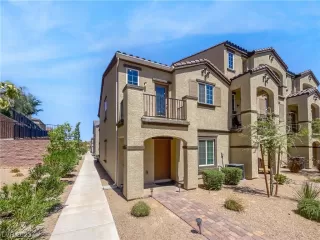 Photo #6: 2505028 Listing 