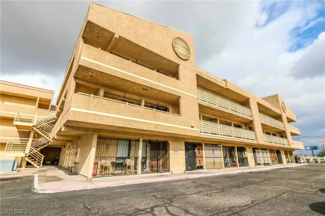 MLS: 2505045 Condo For Sale