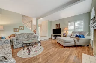 Photo #6: 2505052 Listing