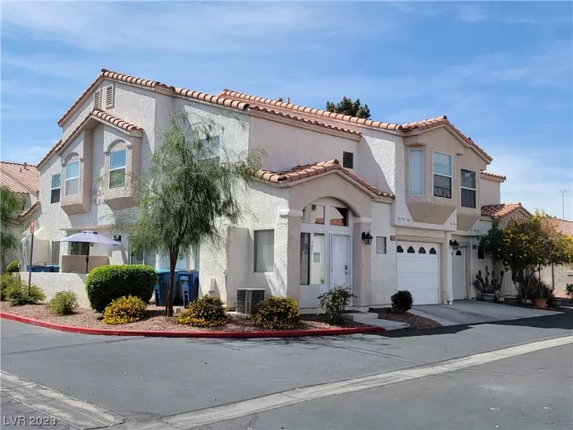 MLS: 2505053 Condo For Sale