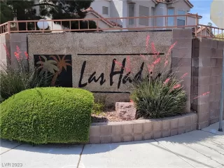 Photo #1: 2505053 Listing