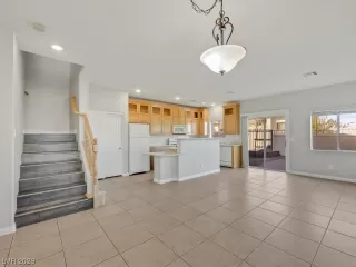 Photo #6: 2505059 Listing 