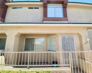 Photo #1: 2505153 Listing 