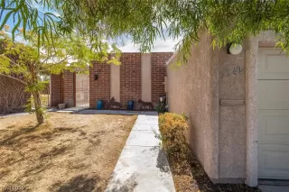 Photo #1: 2505178 Listing