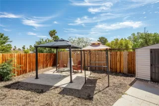 Photo #2: 2505178 Listing