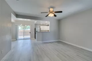 Photo #3: 2505194 Listing 