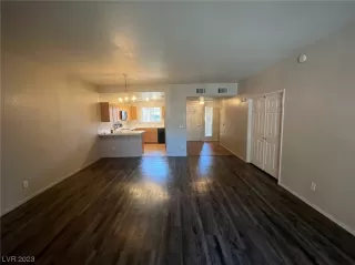 Photo #6: 2505203 Listing 