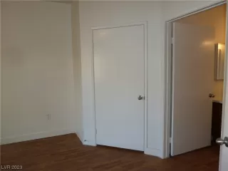 Photo #4: 2505238 Listing 