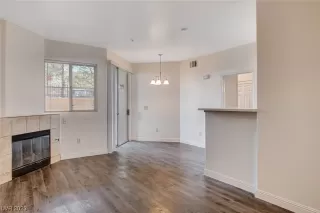 Photo #4: 2505263 Listing