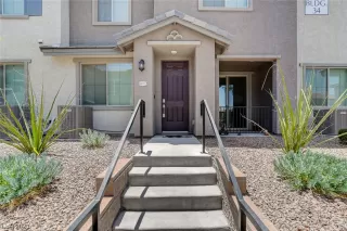 Photo #3: 2505280 Listing