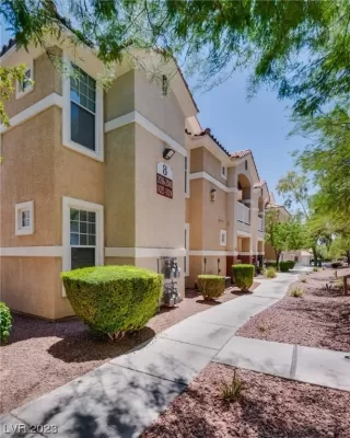 Photo #1: 2505282 Listing 