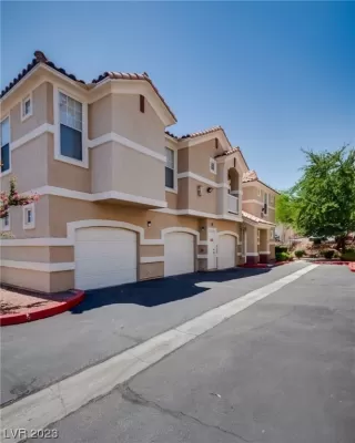 Photo #3: 2505282 Listing 