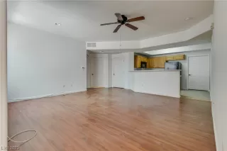 Photo #4: 2505282 Listing 