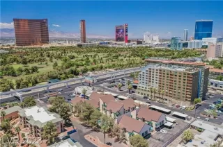 Photo #3: 2505287 Listing