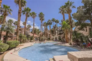 Photo #1: 2505294 Listing