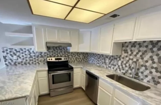 MLS: 2505297 Condo For Sale