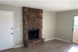 Photo #5: 2505297 Listing