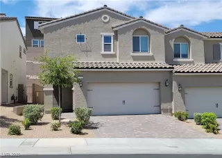 Photo #1: 2505311 Listing 