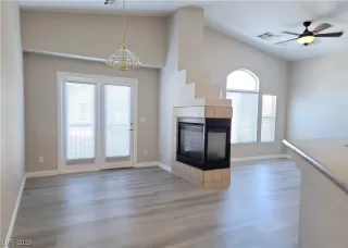 Photo #2: 2505313 Listing 