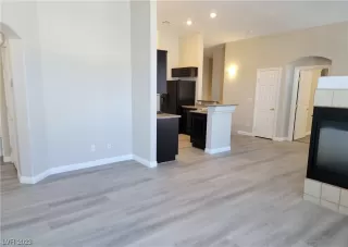 Photo #3: 2505313 Listing 