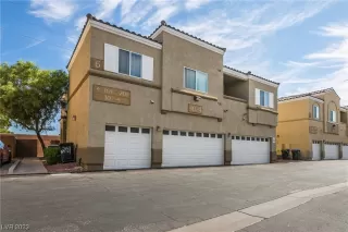 Photo #1: 2505345 Listing 