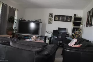 Photo #3: 2505363 Listing