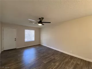 Photo #3: 2505365 Listing 