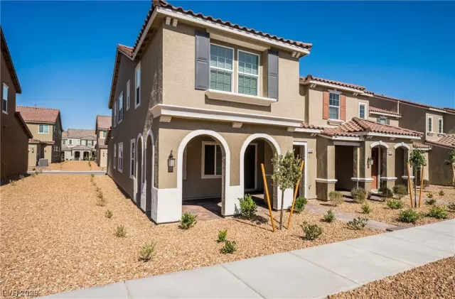 MLS: 2505366 Condo For Sale
