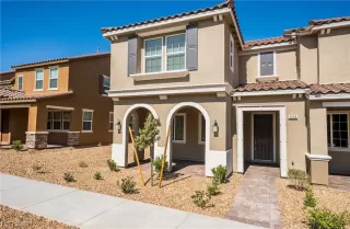 Photo #1: 2505366 Listing 