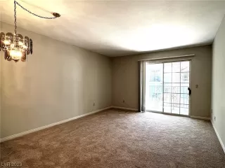 Photo #3: 2505367 Listing 