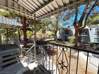 Photo #5: 2505367 Listing 