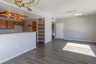 Photo #4: 2505372 Listing 