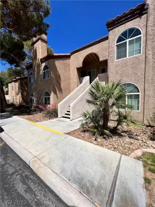 Photo #5: 2505414 Listing 