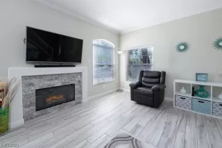 Photo #2: 2505419 Listing