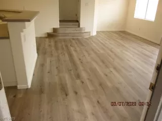 Photo #4: 2505433 Listing 