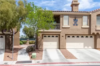 Photo #1: 2505438 Listing 