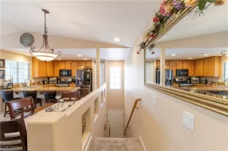 Photo #3: 2505438 Listing 