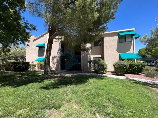 MLS: 2505448 Condo For Sale