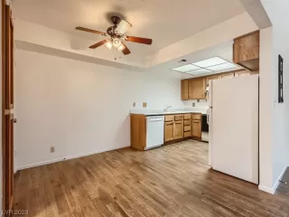 Photo #3: 2505475 Listing