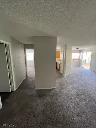 Photo #1: 2505481 Listing 